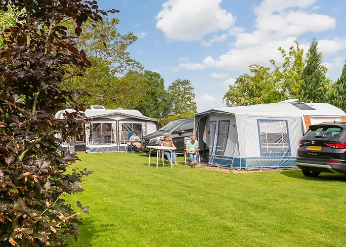 Ruime Caravan Op Gezellige Minicamping Lichtenvoorde